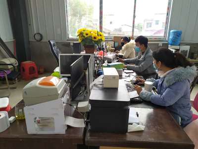 通城关刀 扶贫微工厂，互联网销售释放致富巨能量