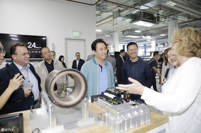 董明珠、许家印、李斌的造车之路 互联网销售视角下的未来之争